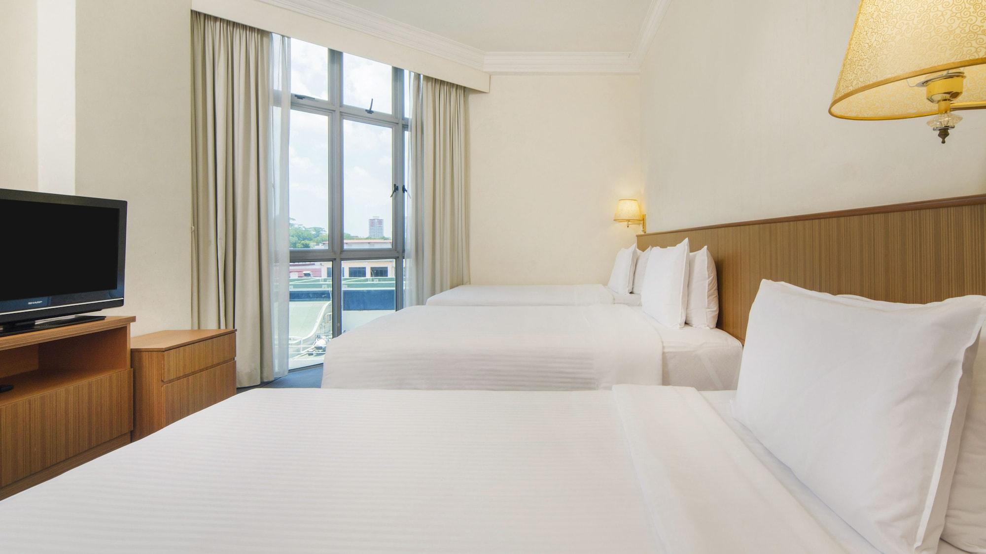 Khách sạn New Cape 3*