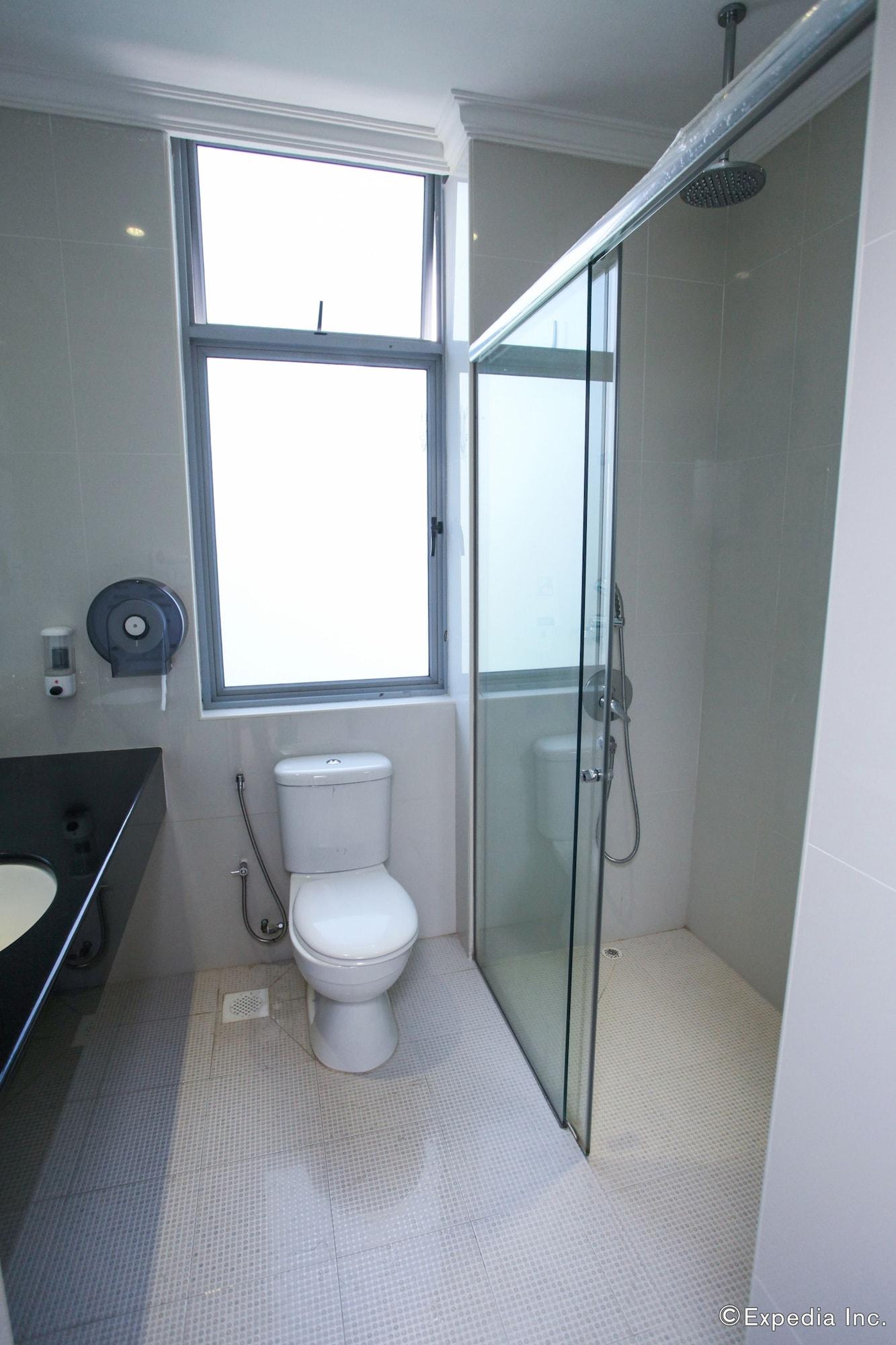 New Cape Khách sạn 3*