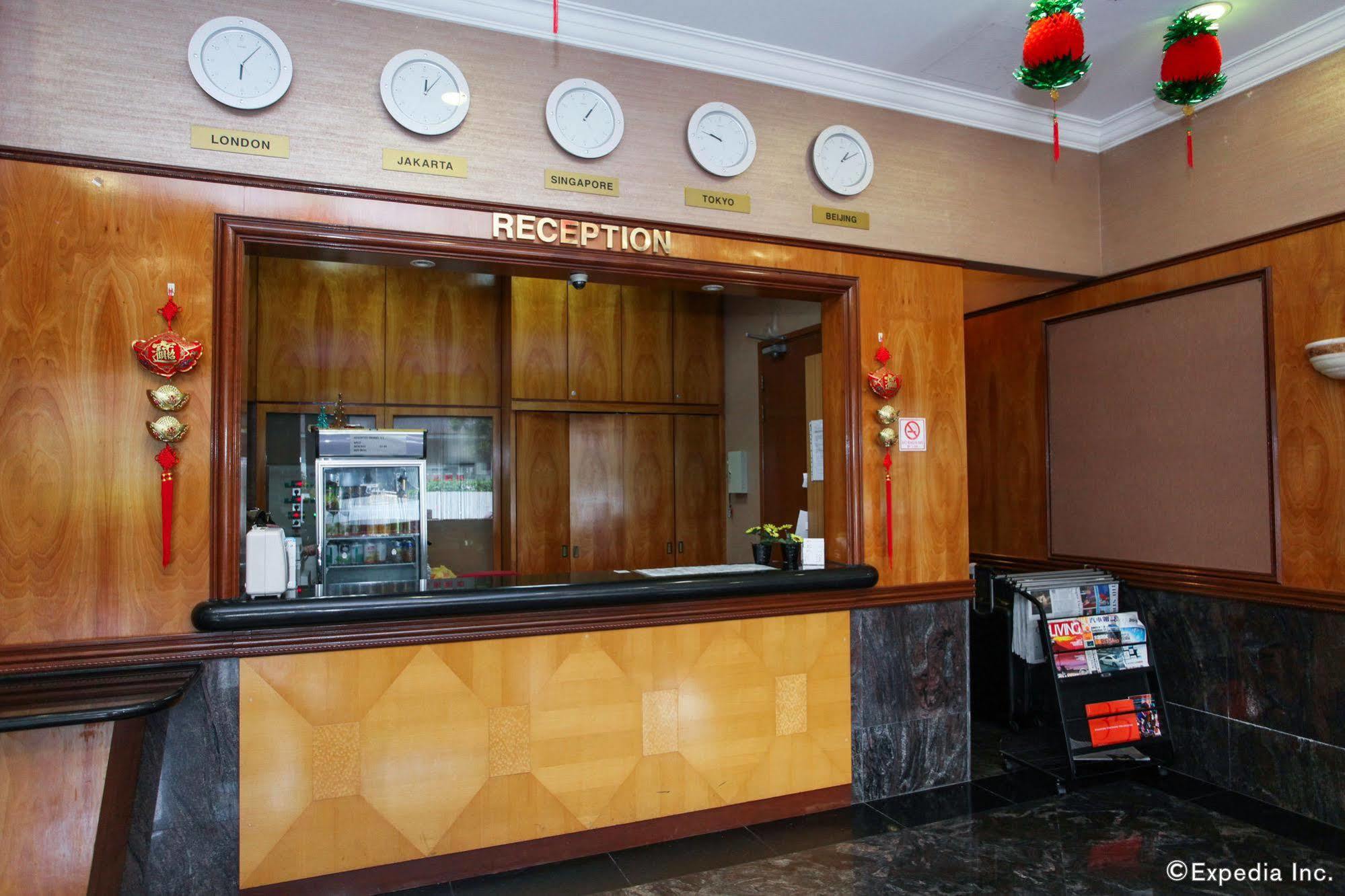 New Cape Khách sạn
